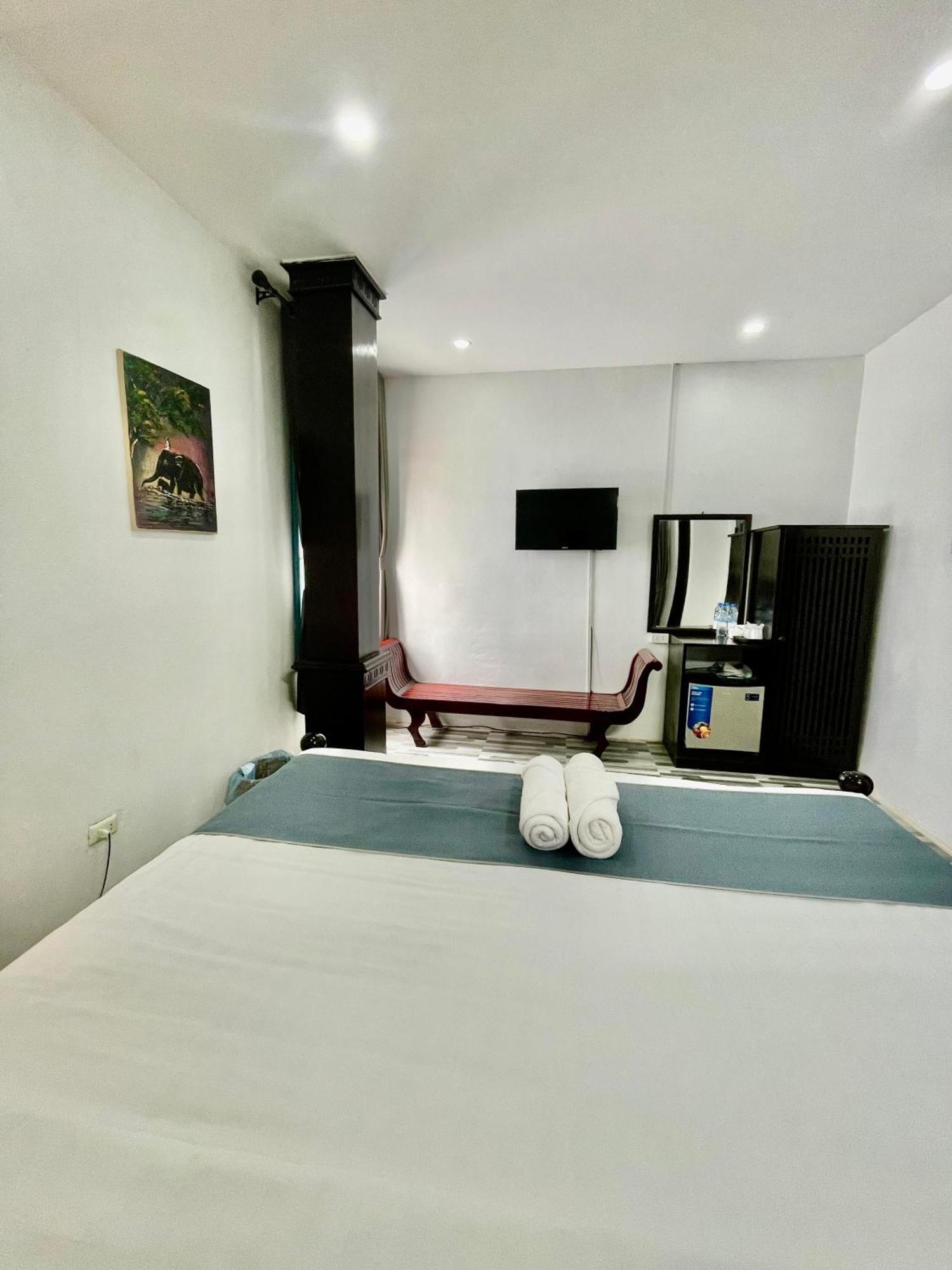 Villa Merry Lao Ban Aphay Luang Prabang Exteriör bild