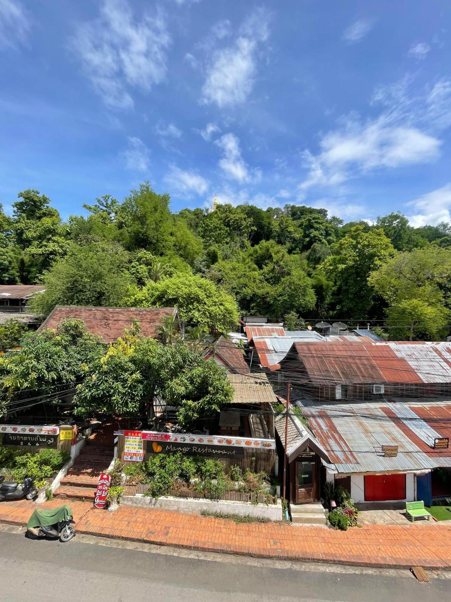Villa Merry Lao Ban Aphay Luang Prabang Exteriör bild